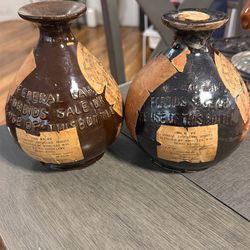 Antique Wing Lee Wai Decanter Set