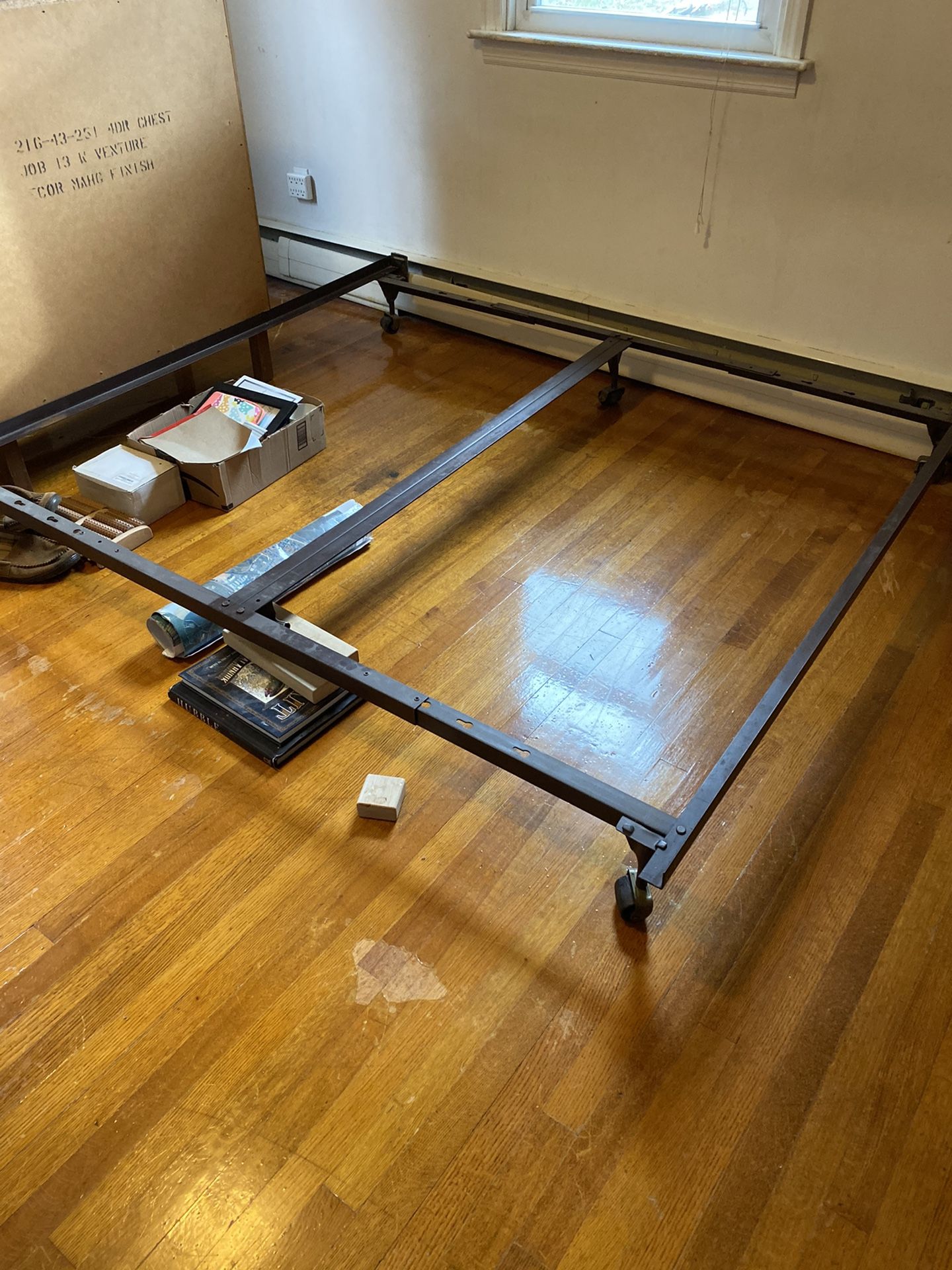 King frame - Broken
