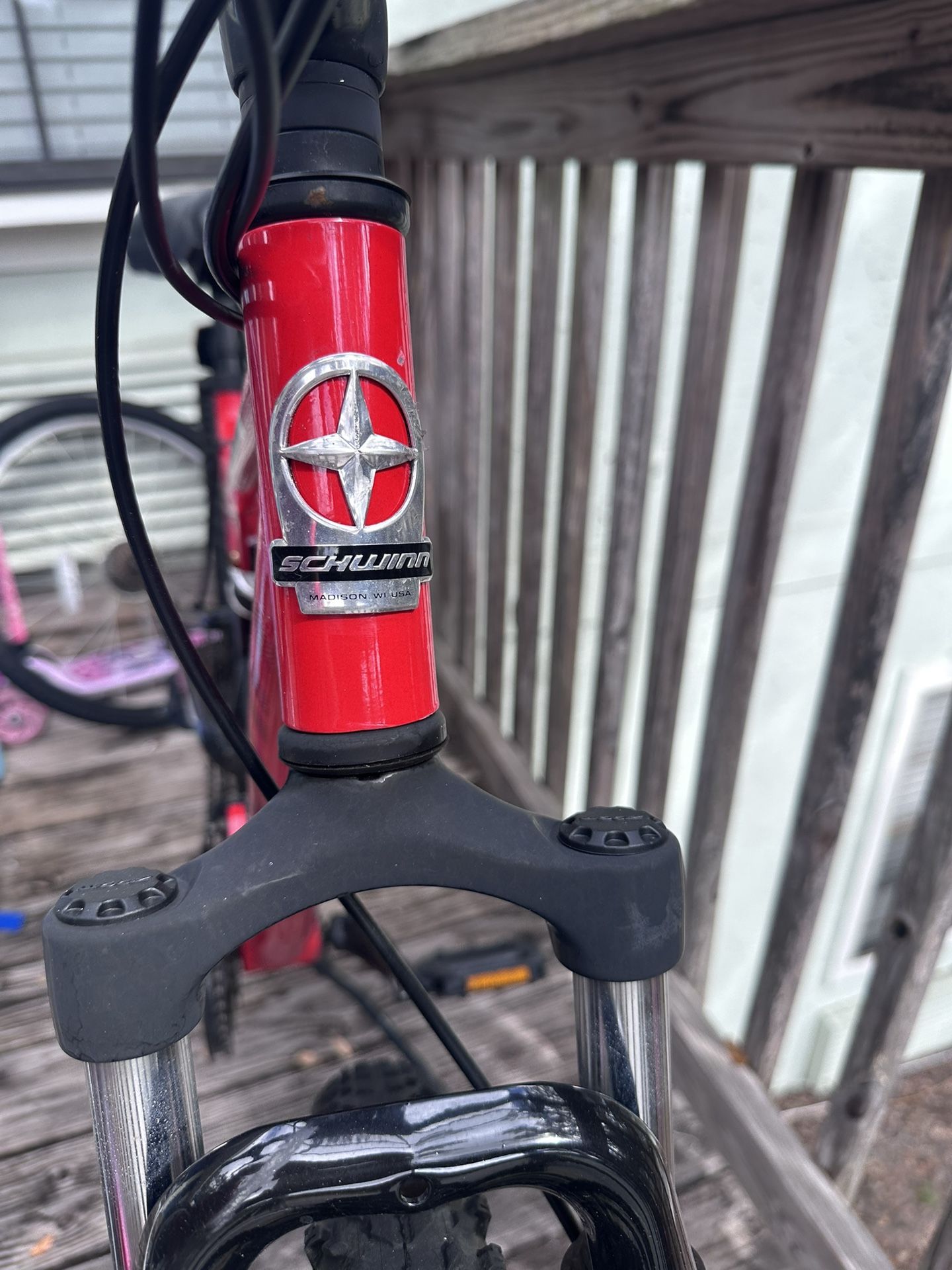 Schwinn S29 Mountain Bike 29-Inch 21-Speed Aluminum Matte