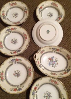Noritake China-10 piece set