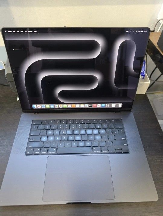 MacBook Pro 16-Inch 2024