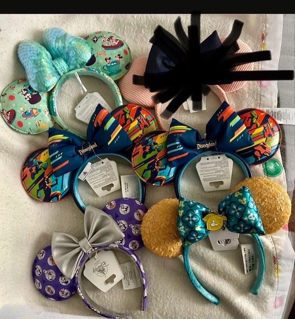 Disney ears EACH 