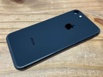 iPhone 8/Se 1st Generation, 64GB Unlocked