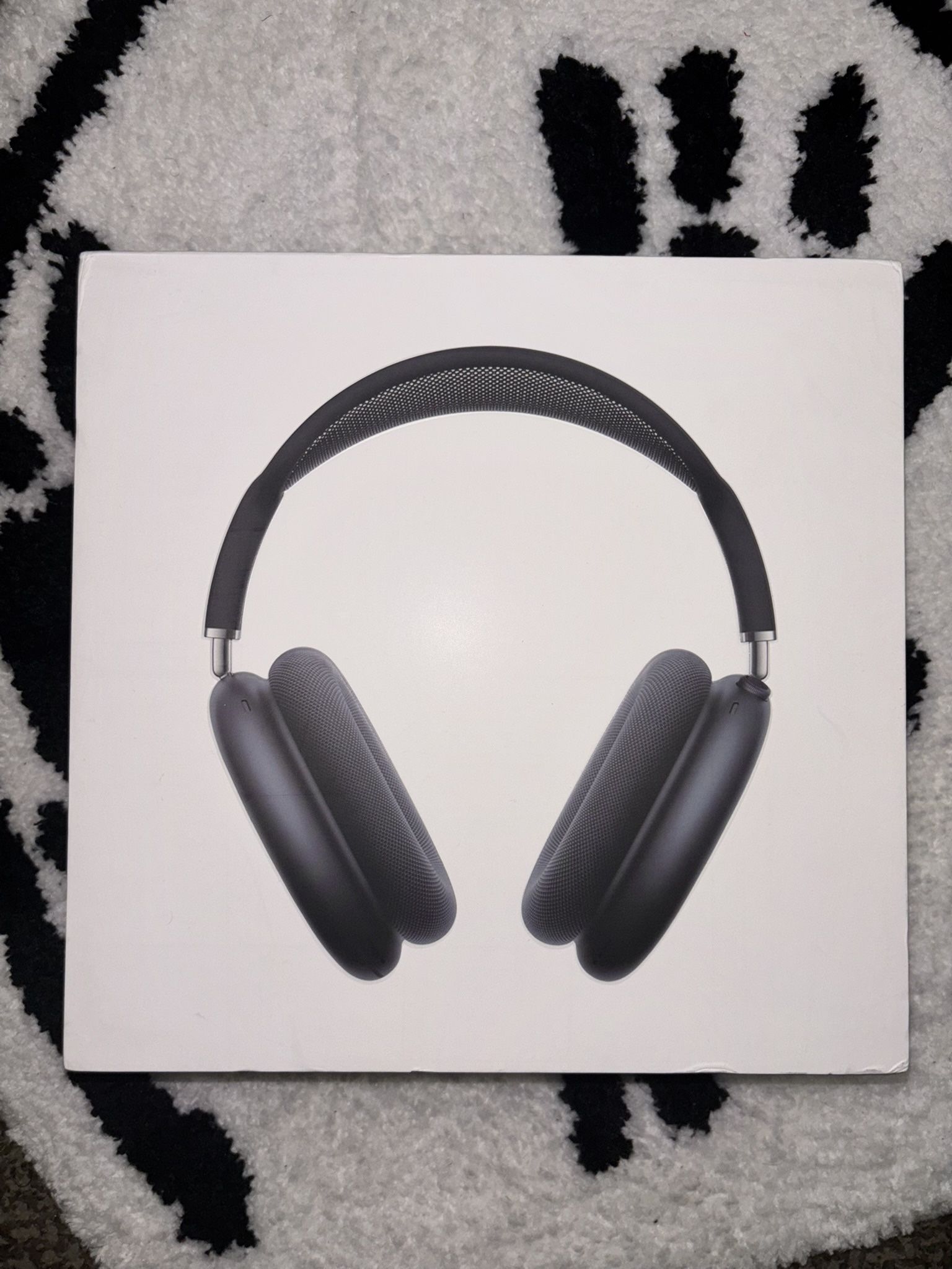 AirPod Maxes