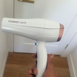 Conair 1875 Blowdryer