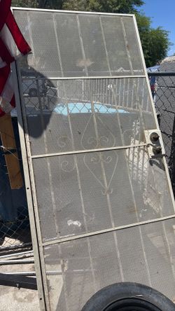 Screen door