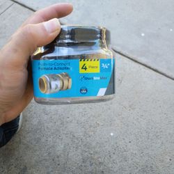 Female Adapter 3/4" 4 Pieces