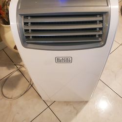 Black + Decker Portable Ac Unit 