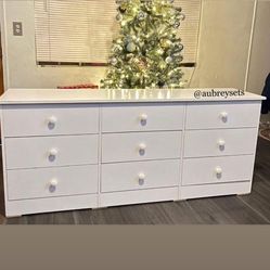 Gorgeous white 9 drawer dresser