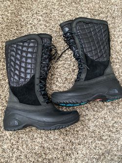 North Face Snow boots