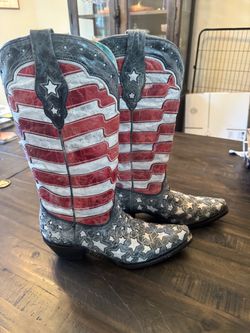 Corral women’s American flag cowboy boots