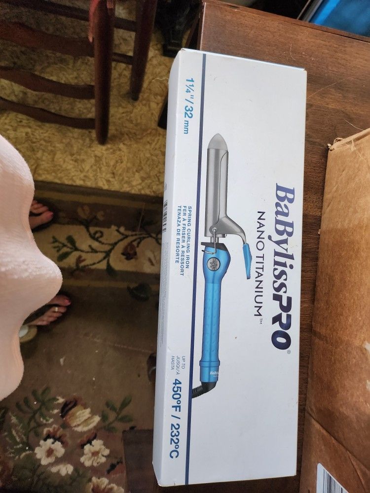 Curling Iron 