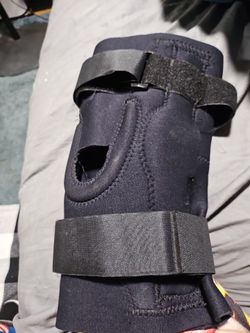 Knee brace universal one one size fits all