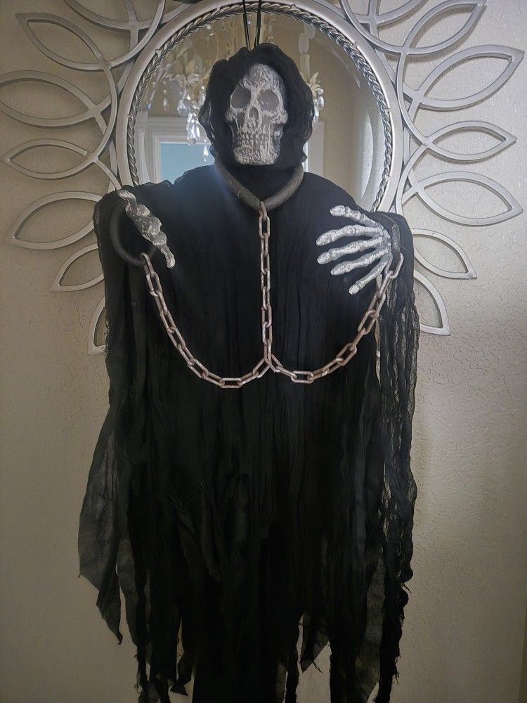 Halloween Reaper 3 Ft Tall By 1 Ft Wide