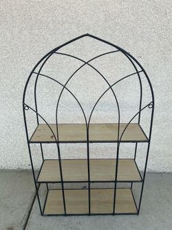 Arched Gothic Cathedral Wall Shelf – 3 Tier (Black/Wood)
