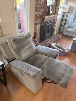 Free couch