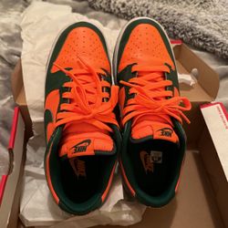 8.5 Men Dunk Low Retro