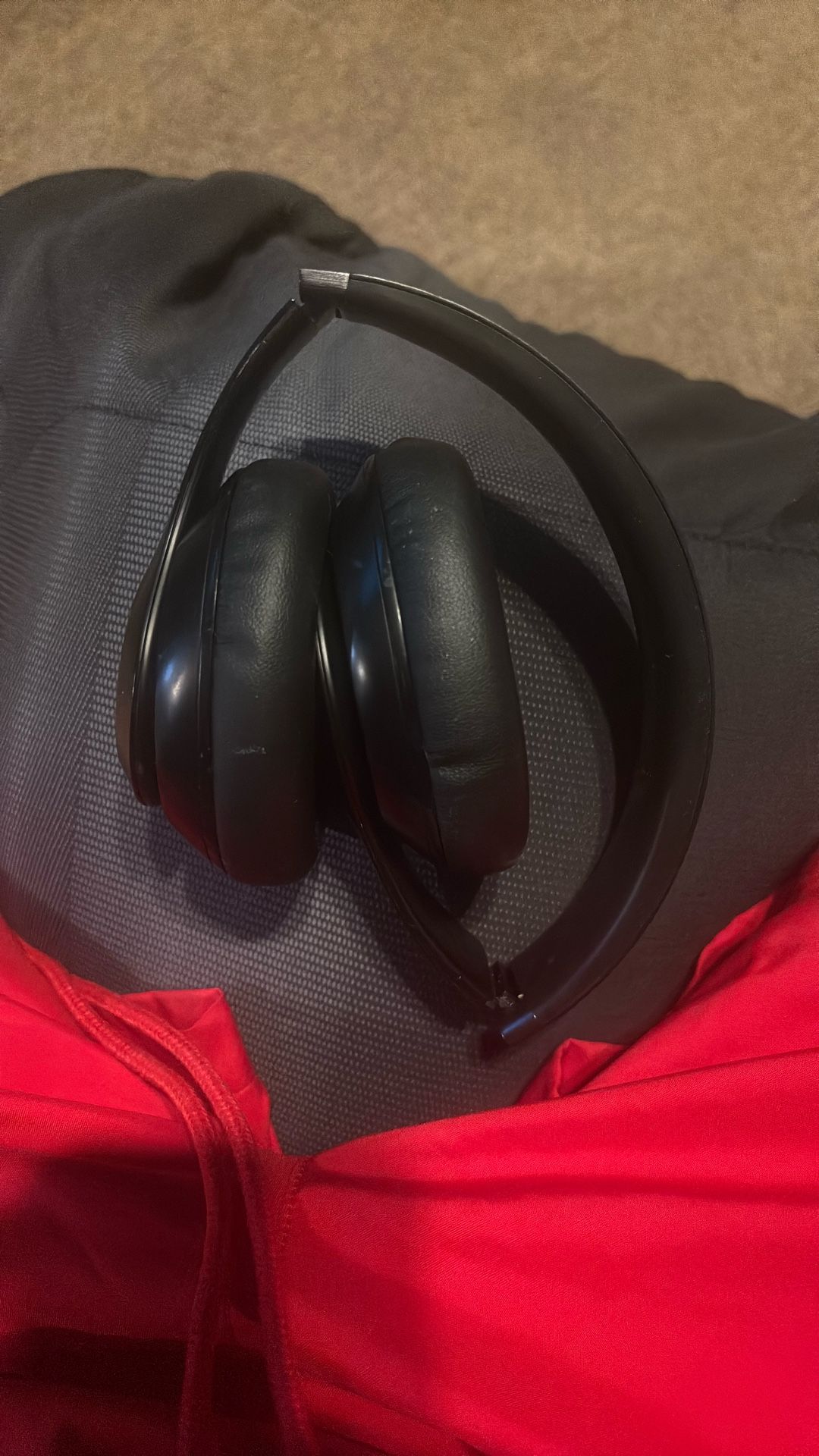 Beats studio pro