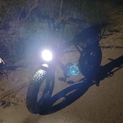 ZuGo Rhino Electric Fat Bike - Excellent Condition!