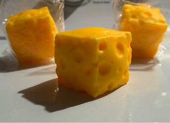 Mini Cheese Squeezy
