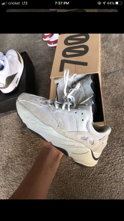 Yezzy 700 salt