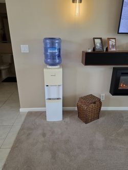 Primo Water Cooler / Dispenser
