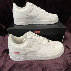 Nike Air Force 1 Low Supreme 