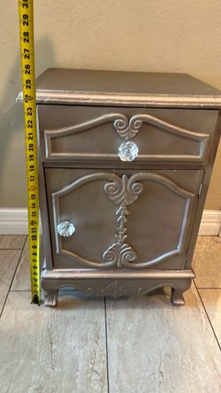 Night stand