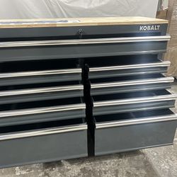Kobalt 46.1-in L x 37.2-in H 9-Drawers Rolling Gray Wood Work Bench Kobalt 46.1-in L x 37.2-in H 9-Drawers Rolling Gray Wood Work Bench