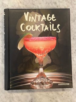 Vintage cocktails by Assoline / coffee table book