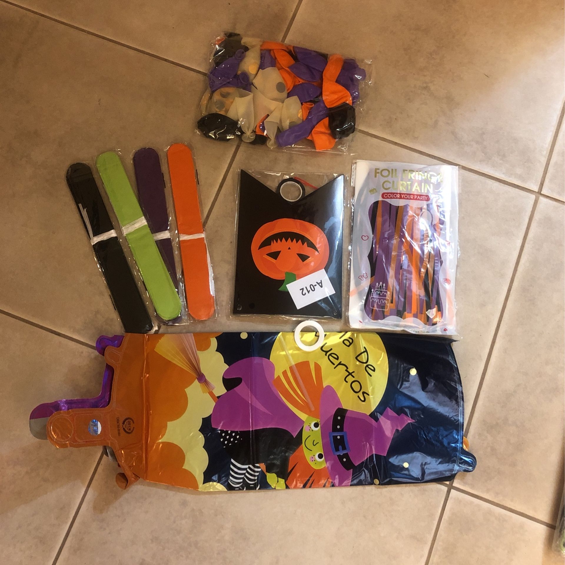 Halloween Decorations Lot Of 6 