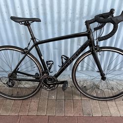 Excellent Conditions👌 16 Pounds-Carbon Fork-10x3 105 Speed -700c Wheels-(MEDIUM Frame)-HABLO ESPAÑOL-MORE INFO BELOW 👇 