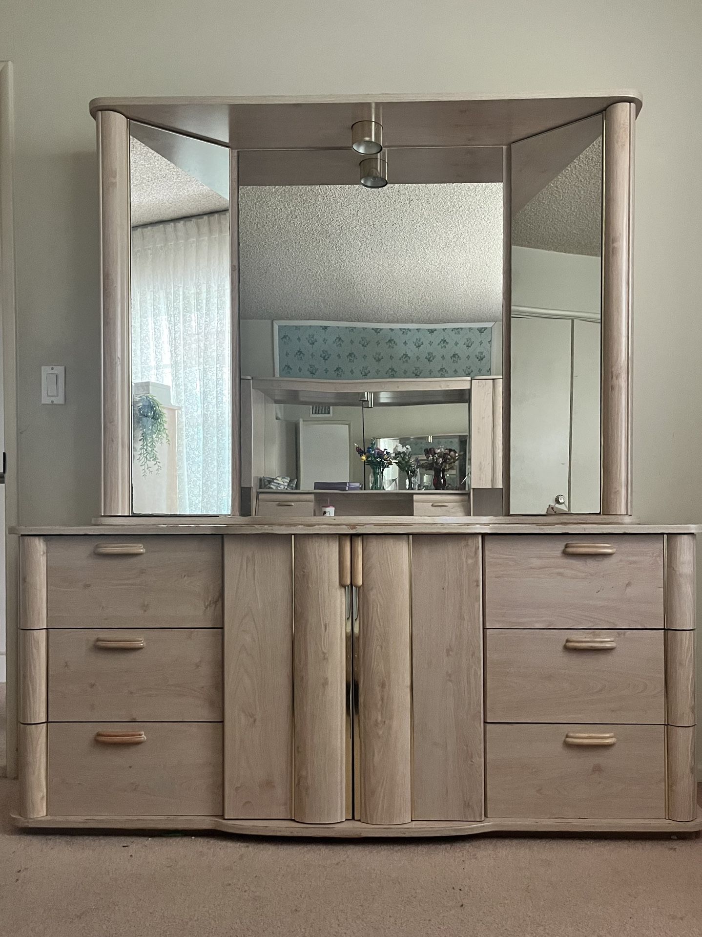 Dresser + Mirror