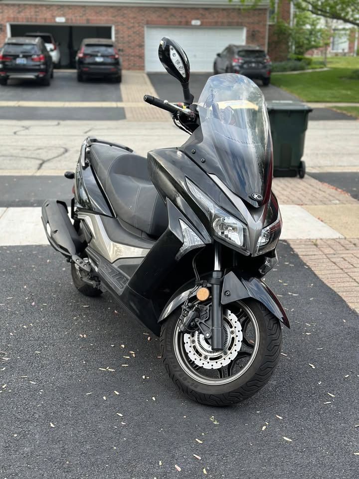 2022 Kymco X-Town 300i