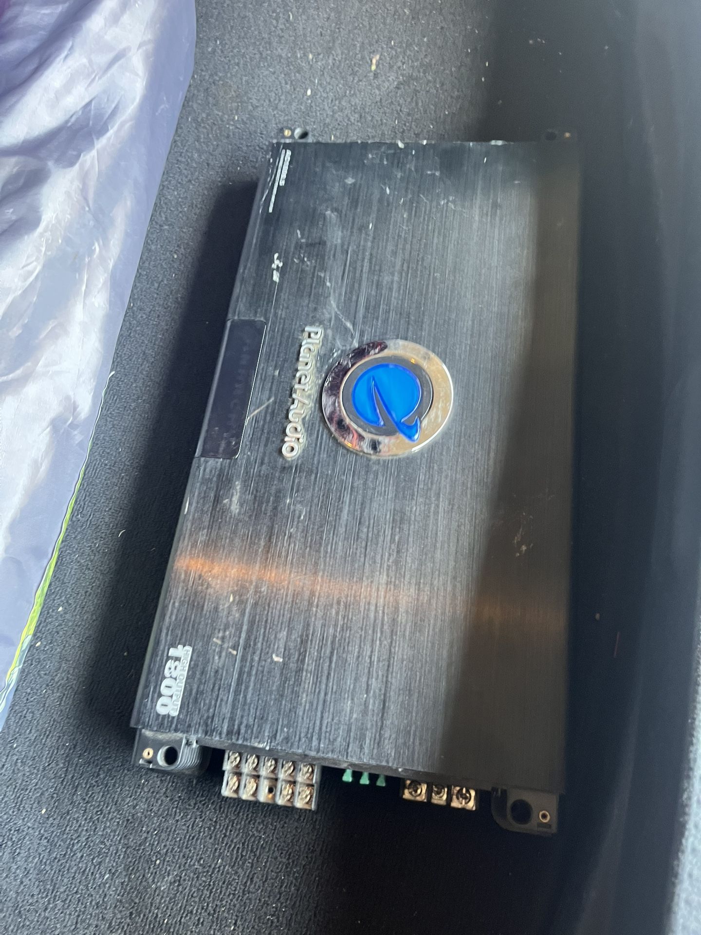 5 Channel Amplifier