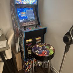 Arcade1Up Marvel vs Capcom Arcade Machine + Stool