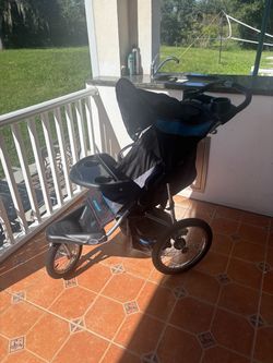 Jogging stroller