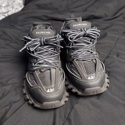 balenciaga tracks 43 eu