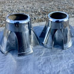 Jeep CJ Front Wheel Covers With Locking Hub Access 