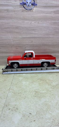 1974 Chevrolet  C-10  scale 1;18