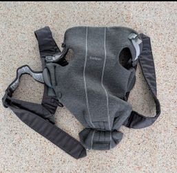 BabyBjorn Baby Carrier. Standard 100.