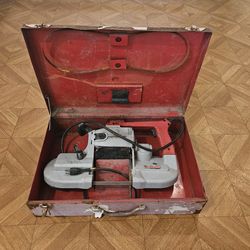 Milwaukee Deep Cut Band Saw