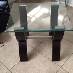 Coffee Table with End Tables 