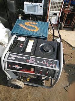 5000 watt Briggs & stratton generator