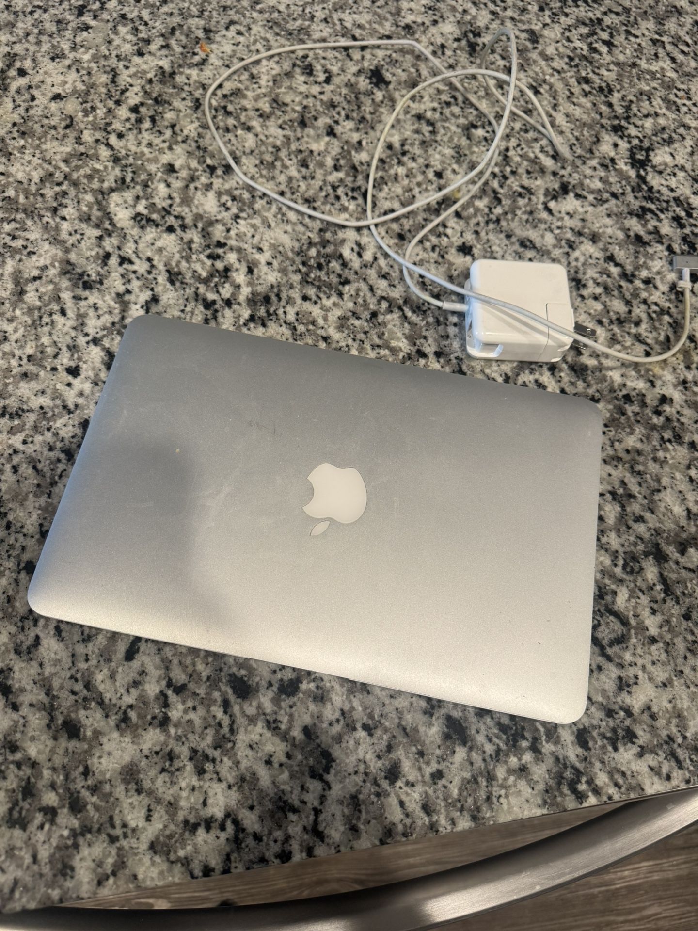 MacBook 2013