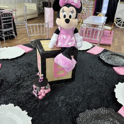Minnie Mouse Centerpieces 