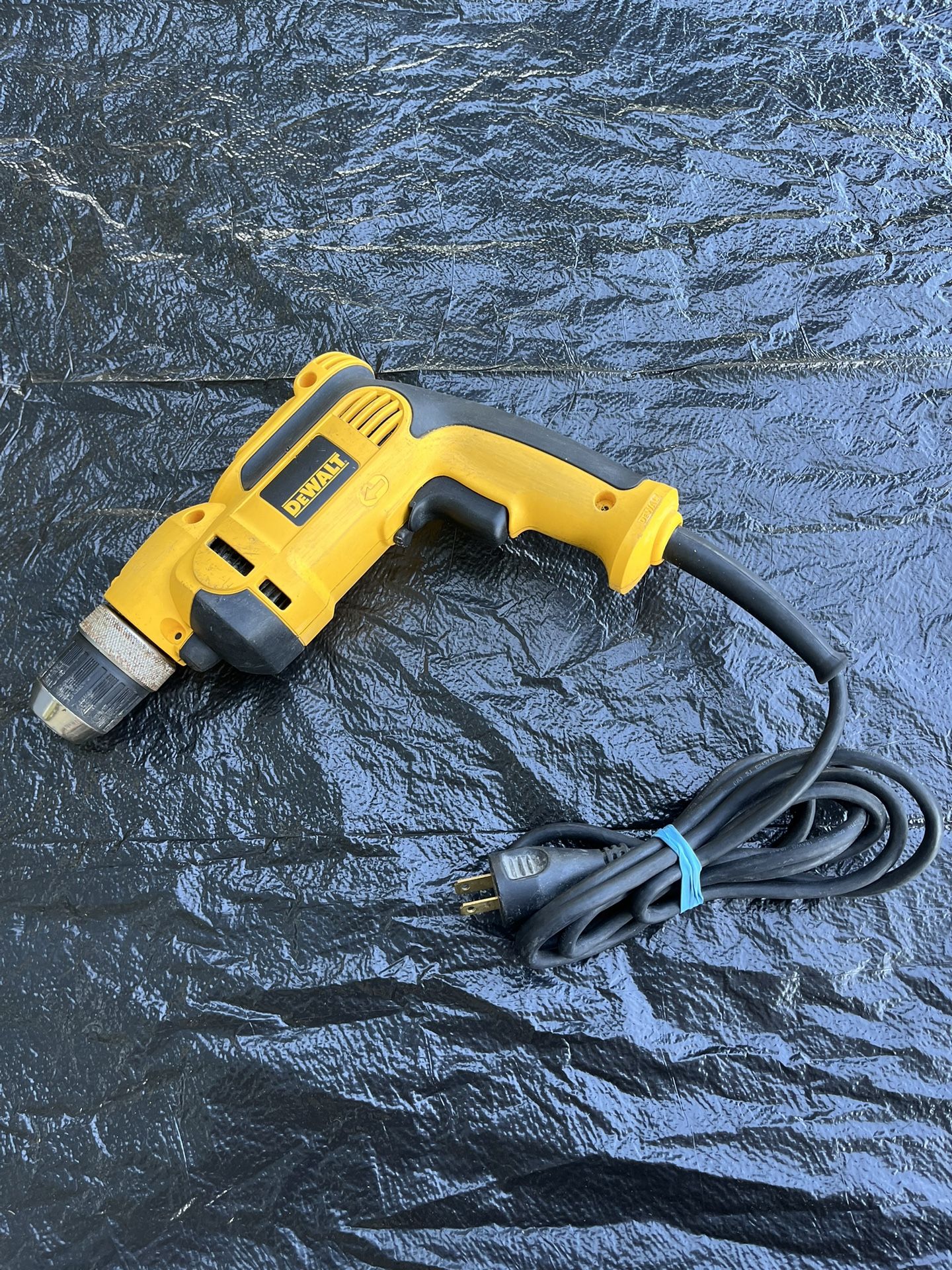 DEWALT DWD110 3/8 (10mm) corded drill