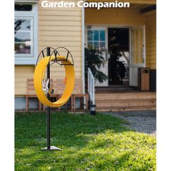 Suchet Metal Garden Hose Holder Stake, Freestanding, Heavy Duty Water Hose Stand, In Ground Hose Rack Organizer for Outside Yard (Black) İn its new bo