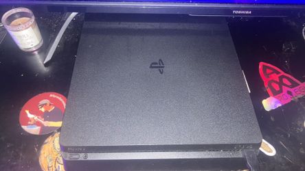 PS4 Slim 1tb
