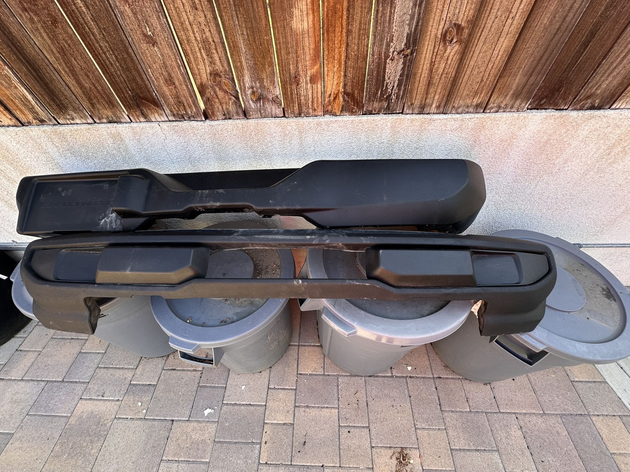 2022 Bronco Base Plastic Bumper With Brackets